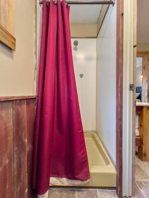 Blue Pine Retreat Villa Lead Екстериор снимка