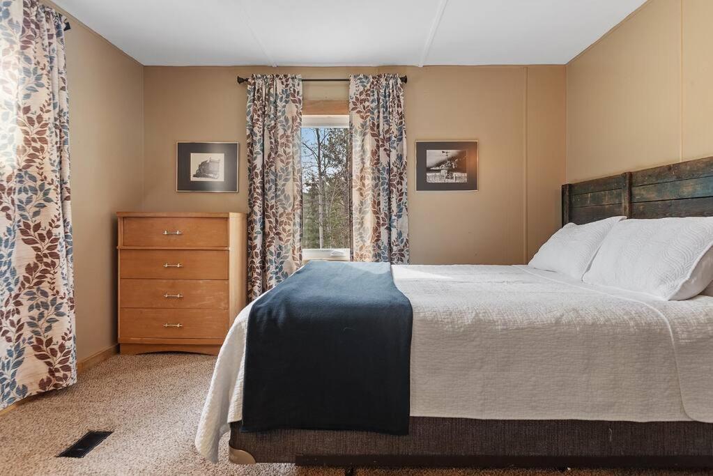 Blue Pine Retreat Villa Lead Екстериор снимка